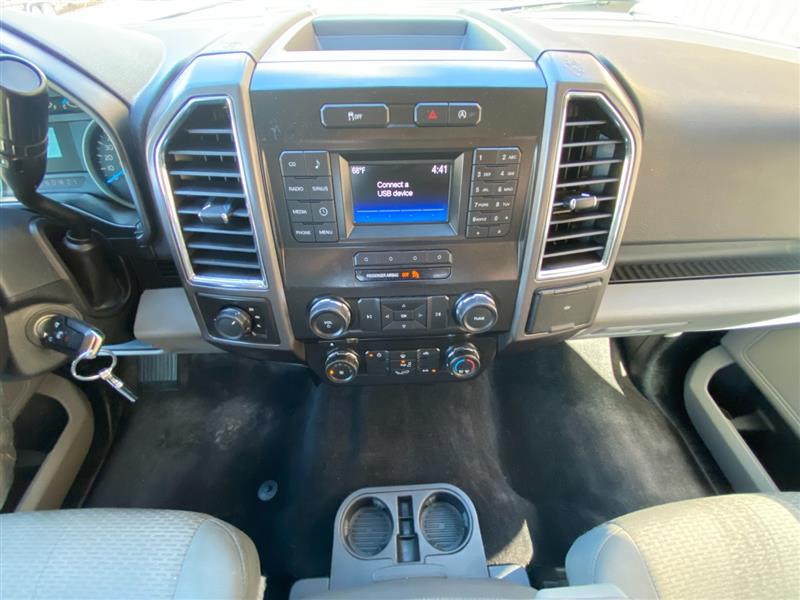 2015 Ford F-150 XLT - Photo 16