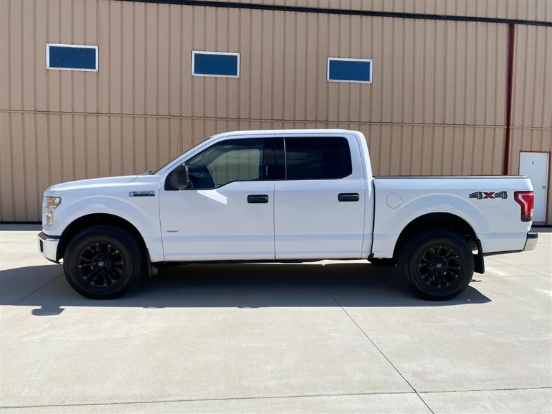 2015 Ford F-150 XLT - Photo 2