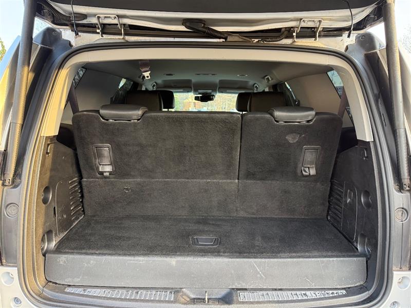 2017 Chevrolet Tahoe LT - Photo 17