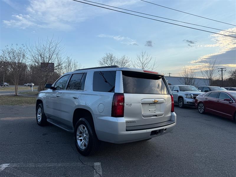 2017 Chevrolet Tahoe LT - Photo 4