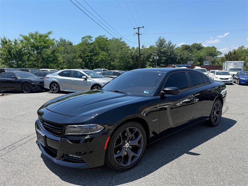 2017 Dodge Charger R/T's photo