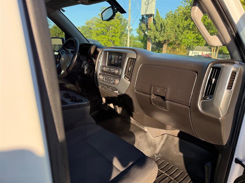 2019 Chevrolet Silverado 1500 LD LT - Photo 13