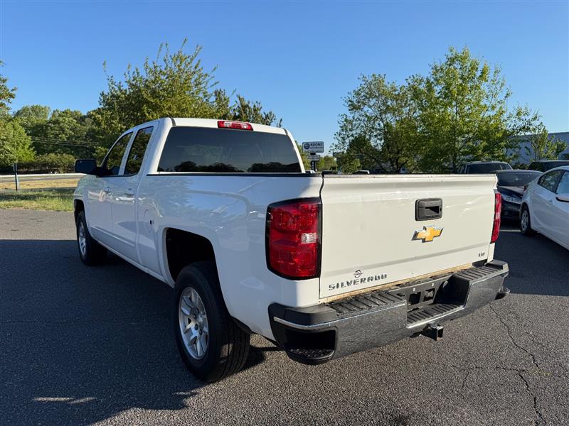2019 Chevrolet Silverado 1500 LD LT - Photo 4