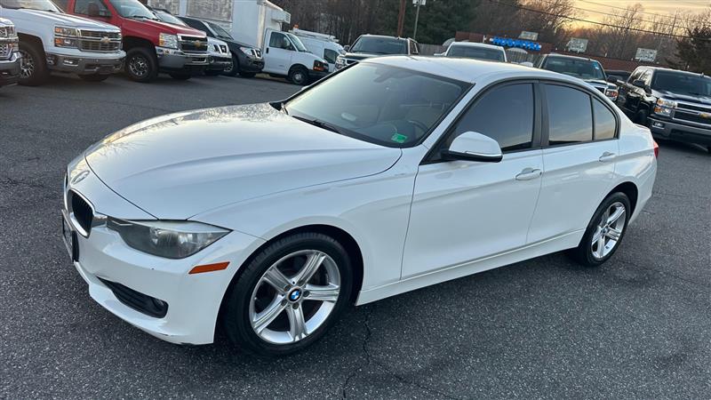 2014 BMW 3 Series 320i - Photo 3