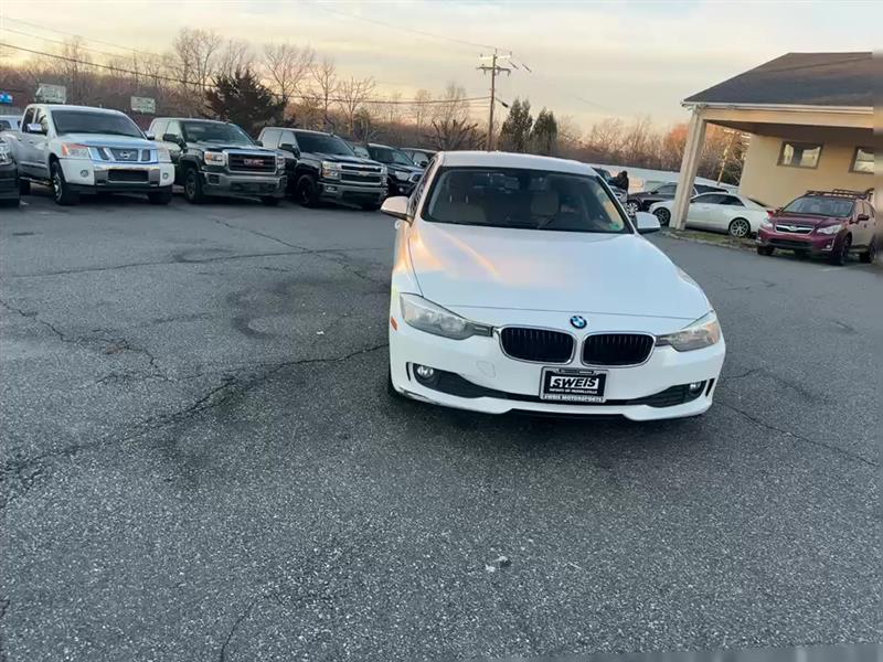 2014 BMW 3 Series 320i - Photo 4