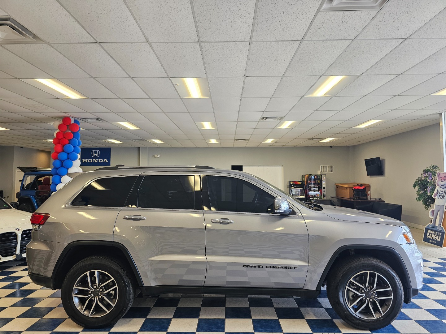 2021 Jeep Grand Cherokee Limited - Photo 8