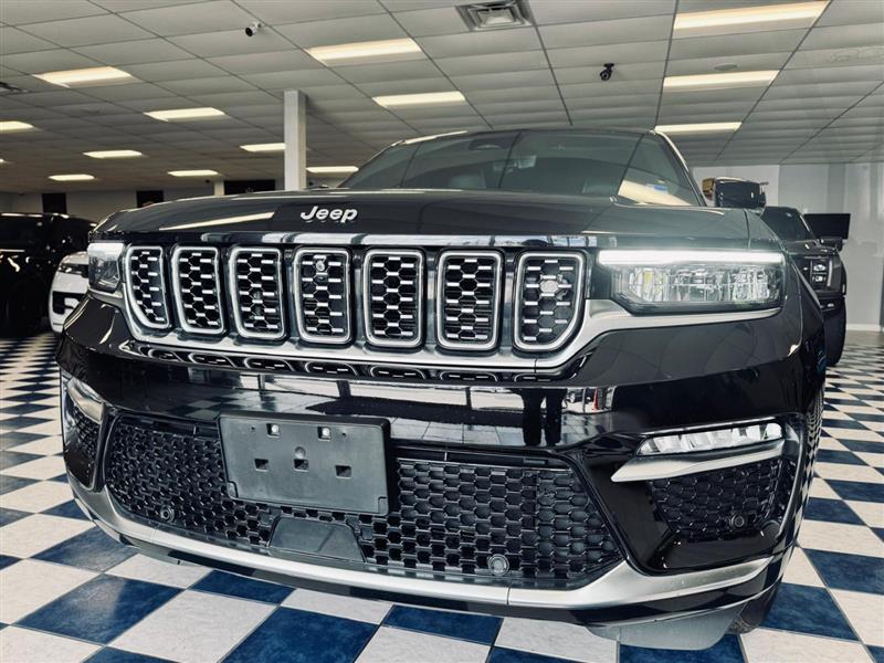 2023 JEEP GRAND CHEROKEE Summit Reserve