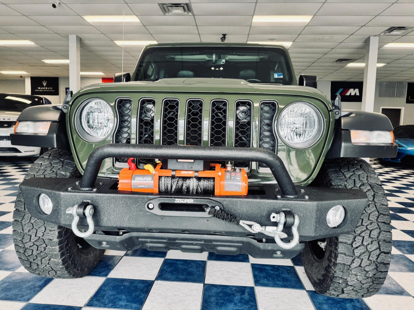 Vehicle Image 2
