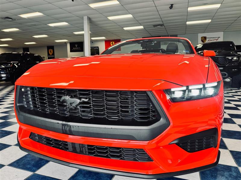 2025 FORD MUSTANG ECOBOOST