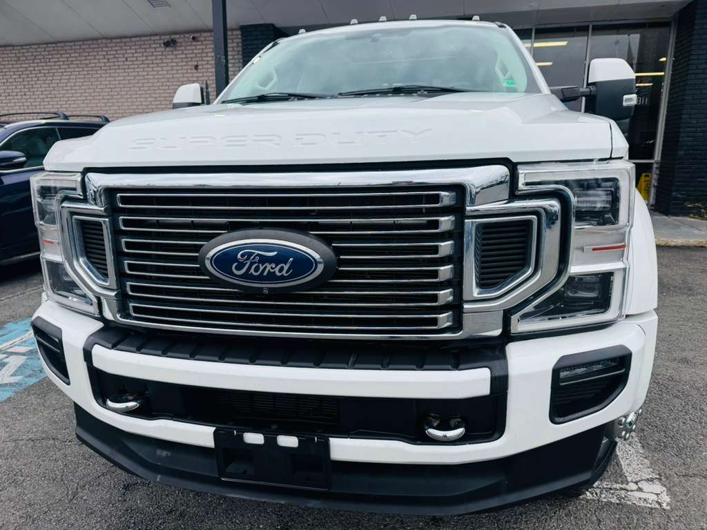 2021 Ford F-450 Limited 4x4 Crew Cab 8' Box DRW's photo
