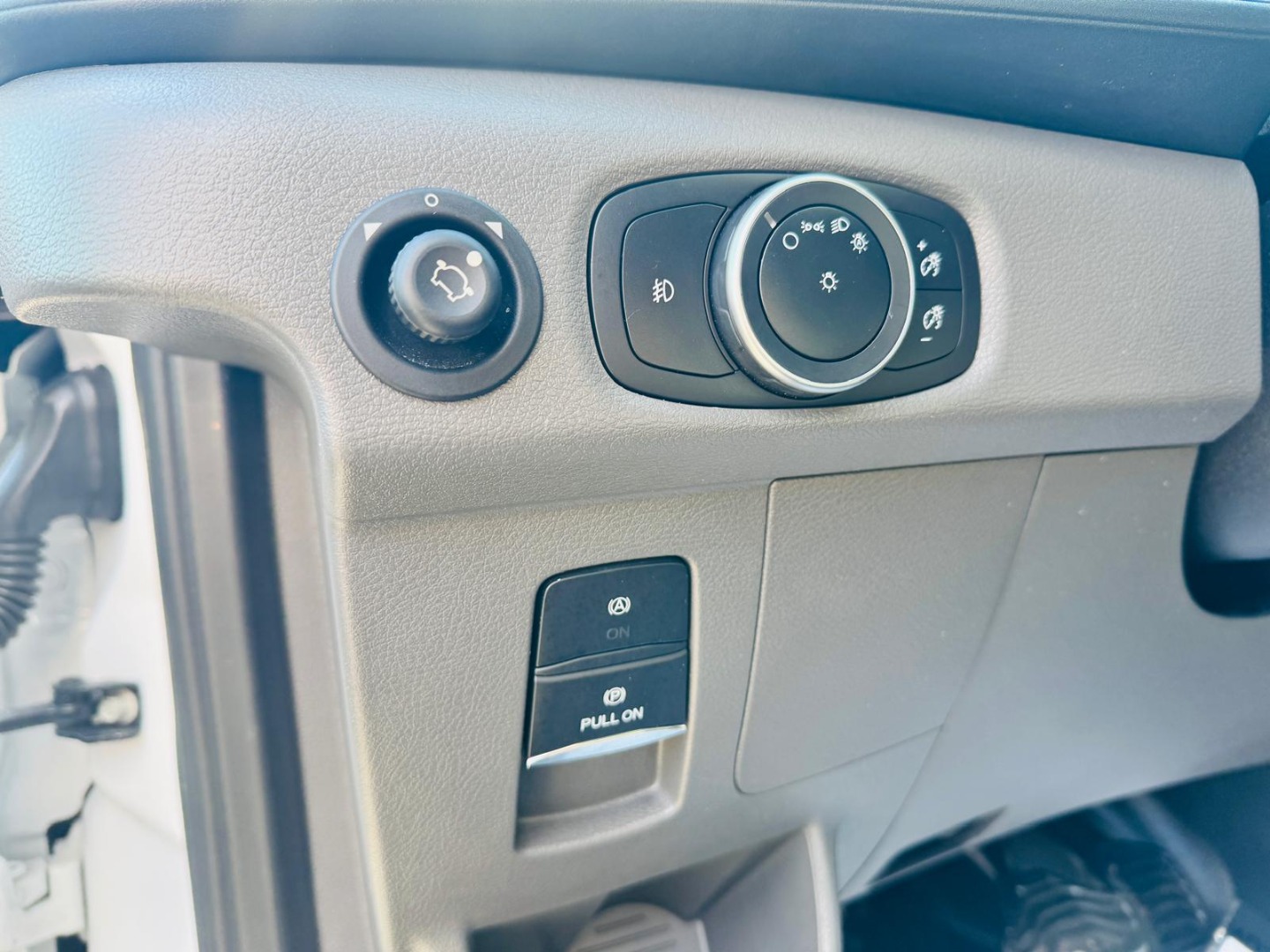 2025 Ford Transit Van Base - Photo 19