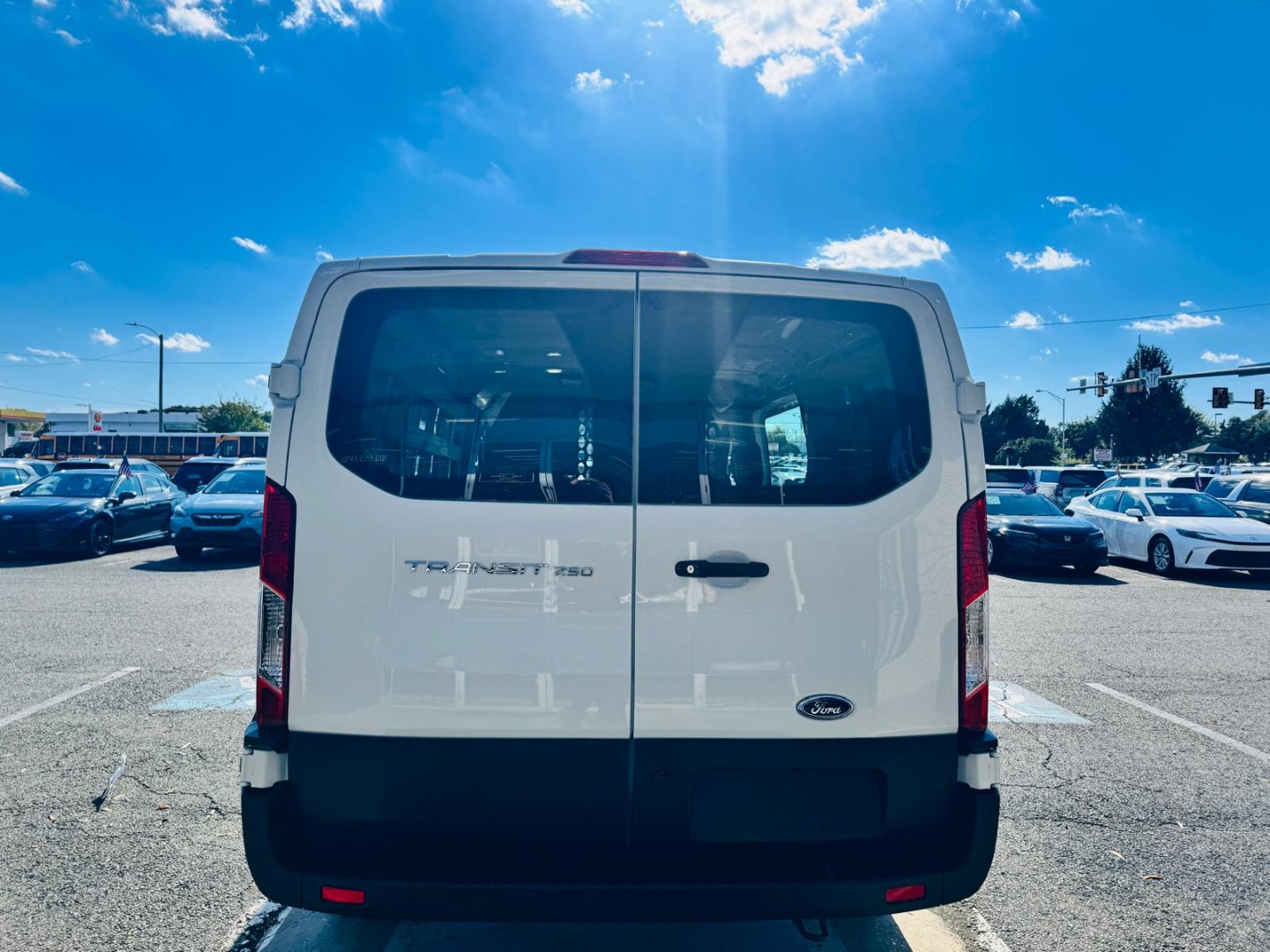2025 Ford Transit Van Base - Photo 6