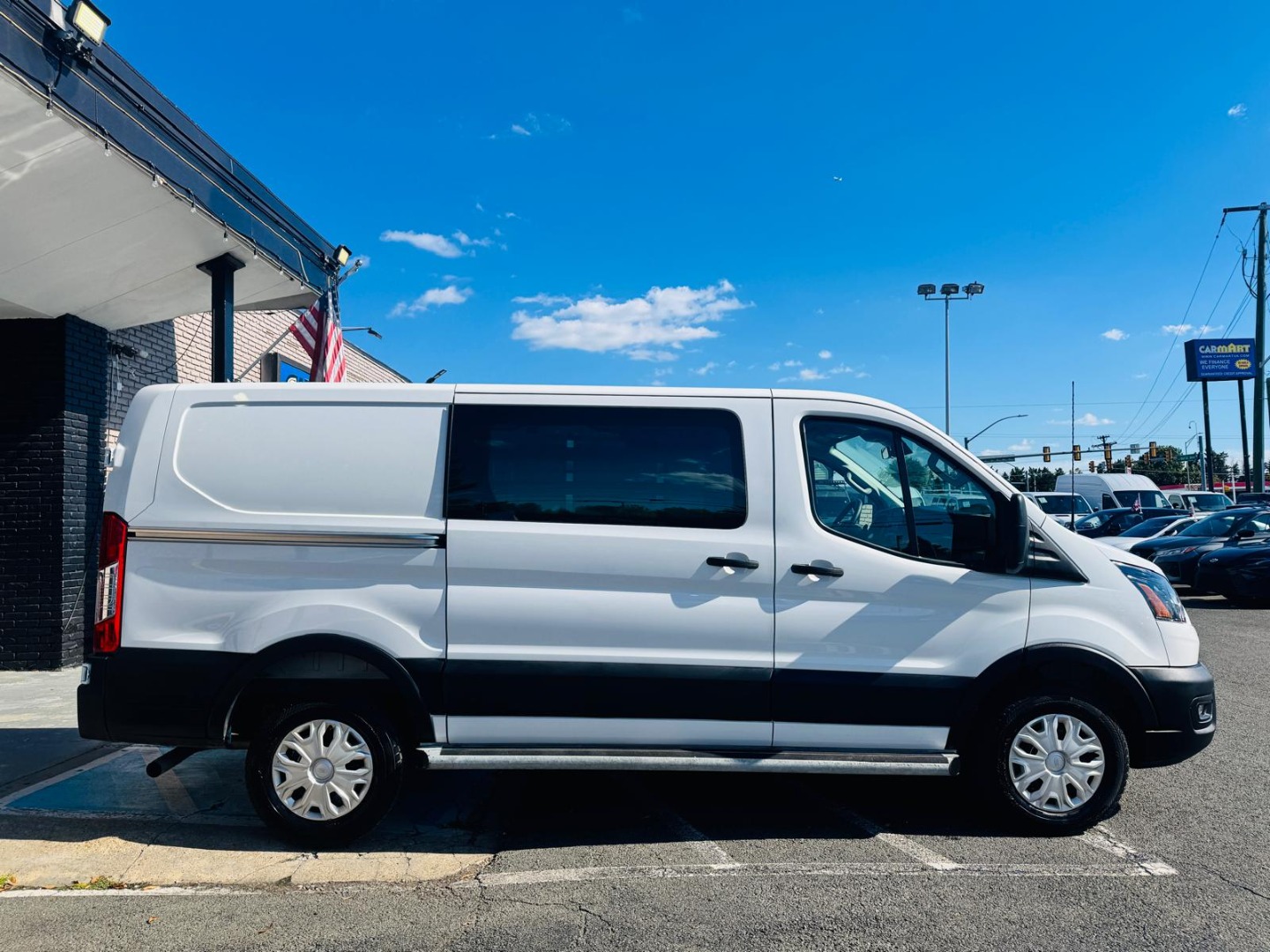 2025 Ford Transit Van Base - Photo 8