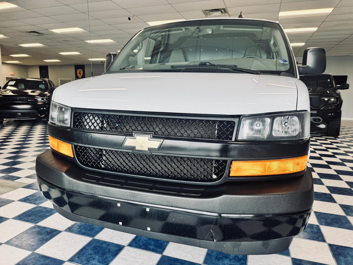 2021 Chevrolet Express 2500 Work Van HD's photo