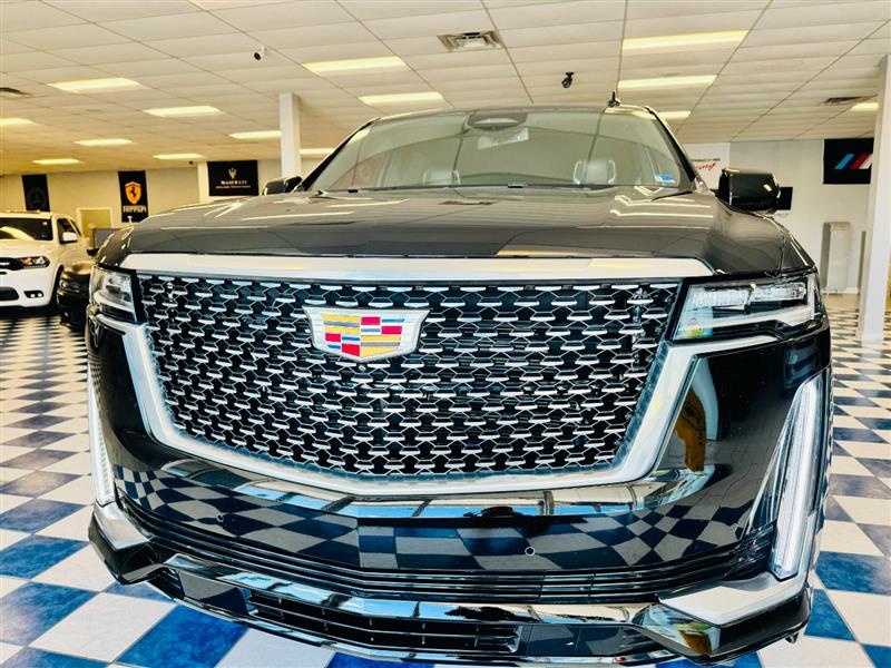 2023 CADILLAC ESCALADE ESV 4WD Luxury