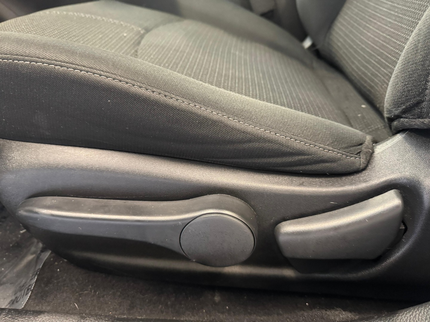 2018 Nissan Sentra S - Photo 12