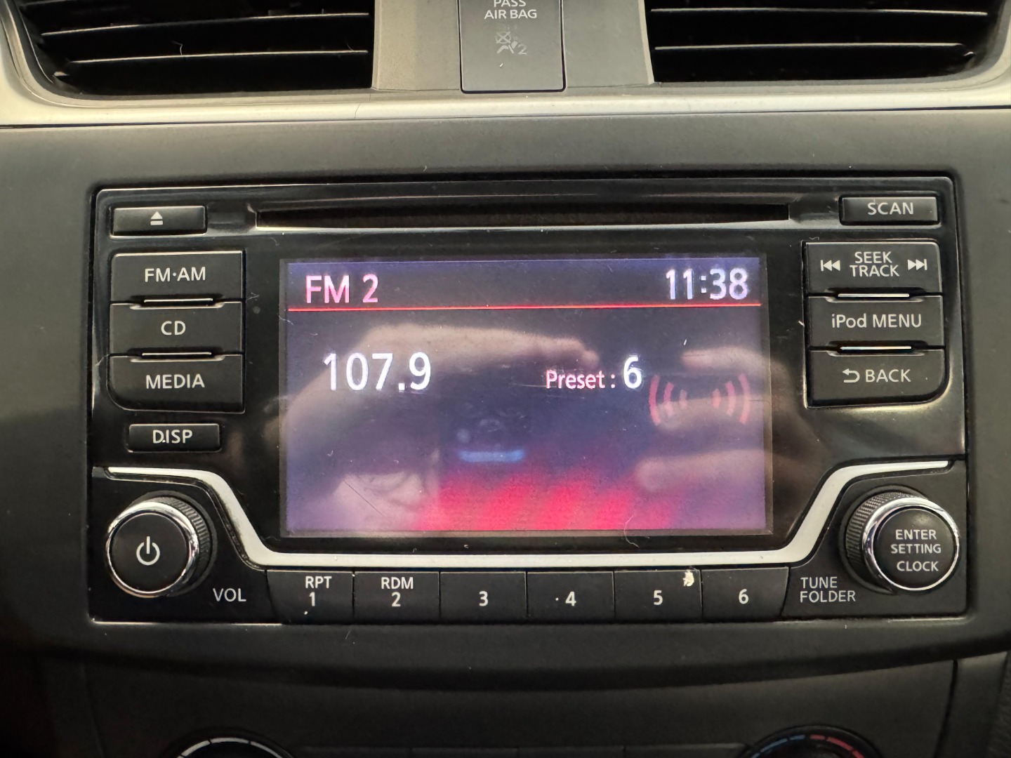 2018 Nissan Sentra S - Photo 21