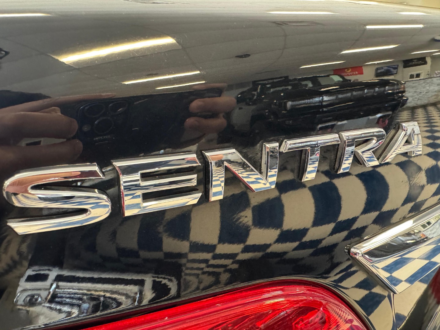 2018 Nissan Sentra S - Photo 26