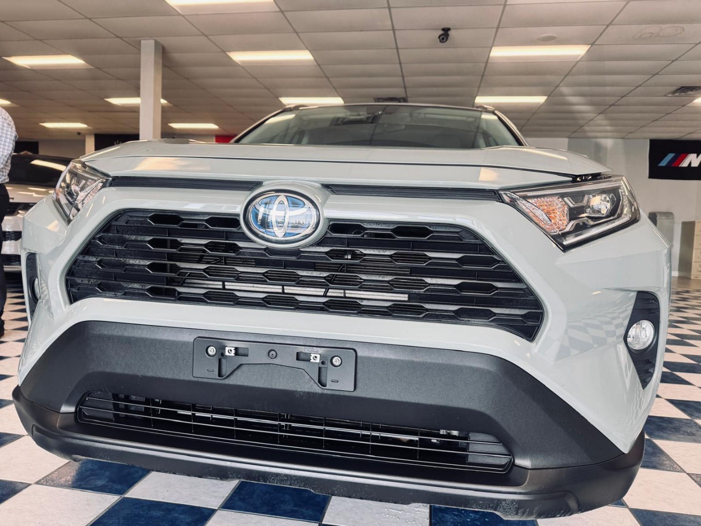 2021 Toyota RAV4 Hybrid XLE AWD's photo
