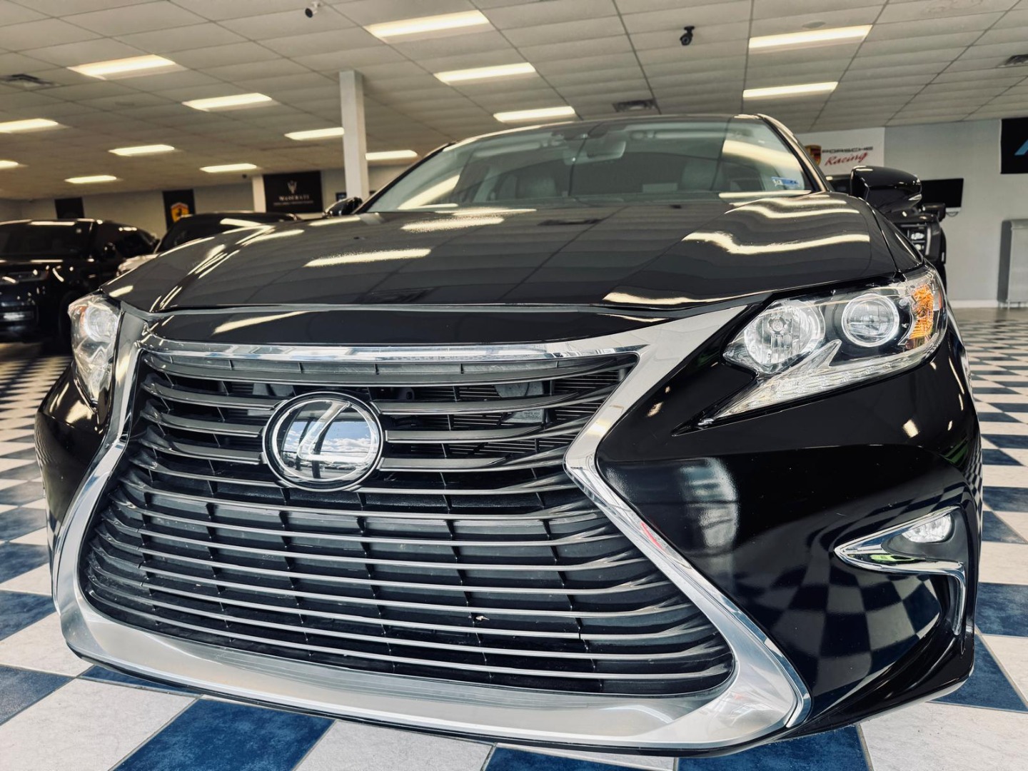 2018 Lexus ES 350 ES 350's photo