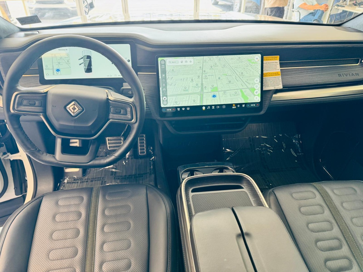 2023 Rivian R1S Adventure - Photo 17
