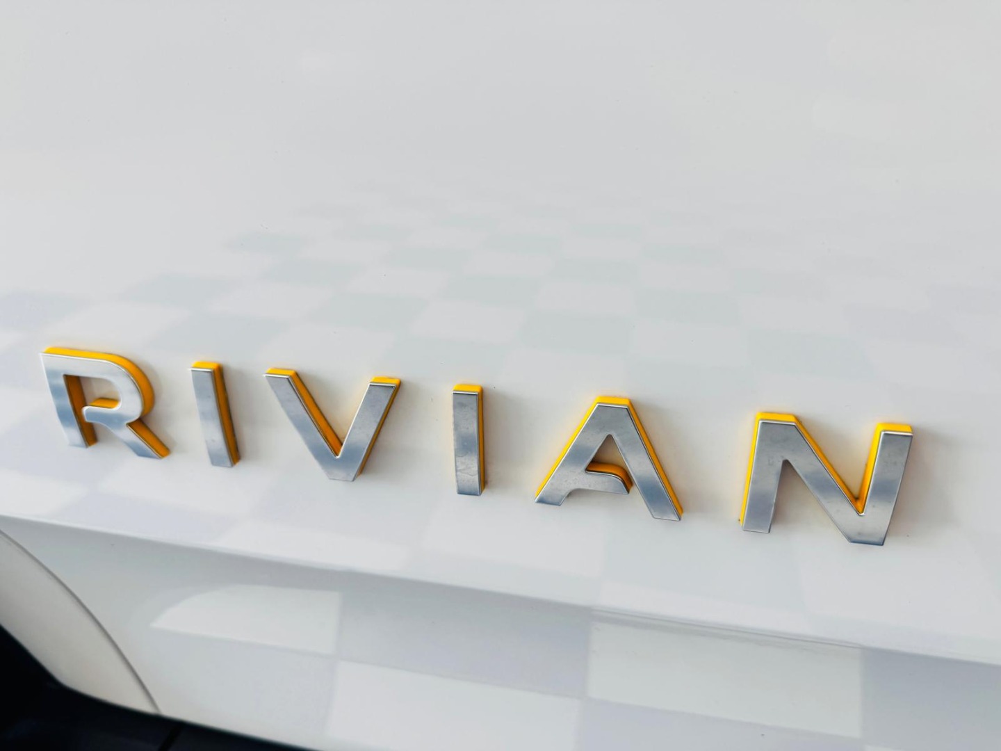 2023 Rivian R1S Adventure - Photo 33