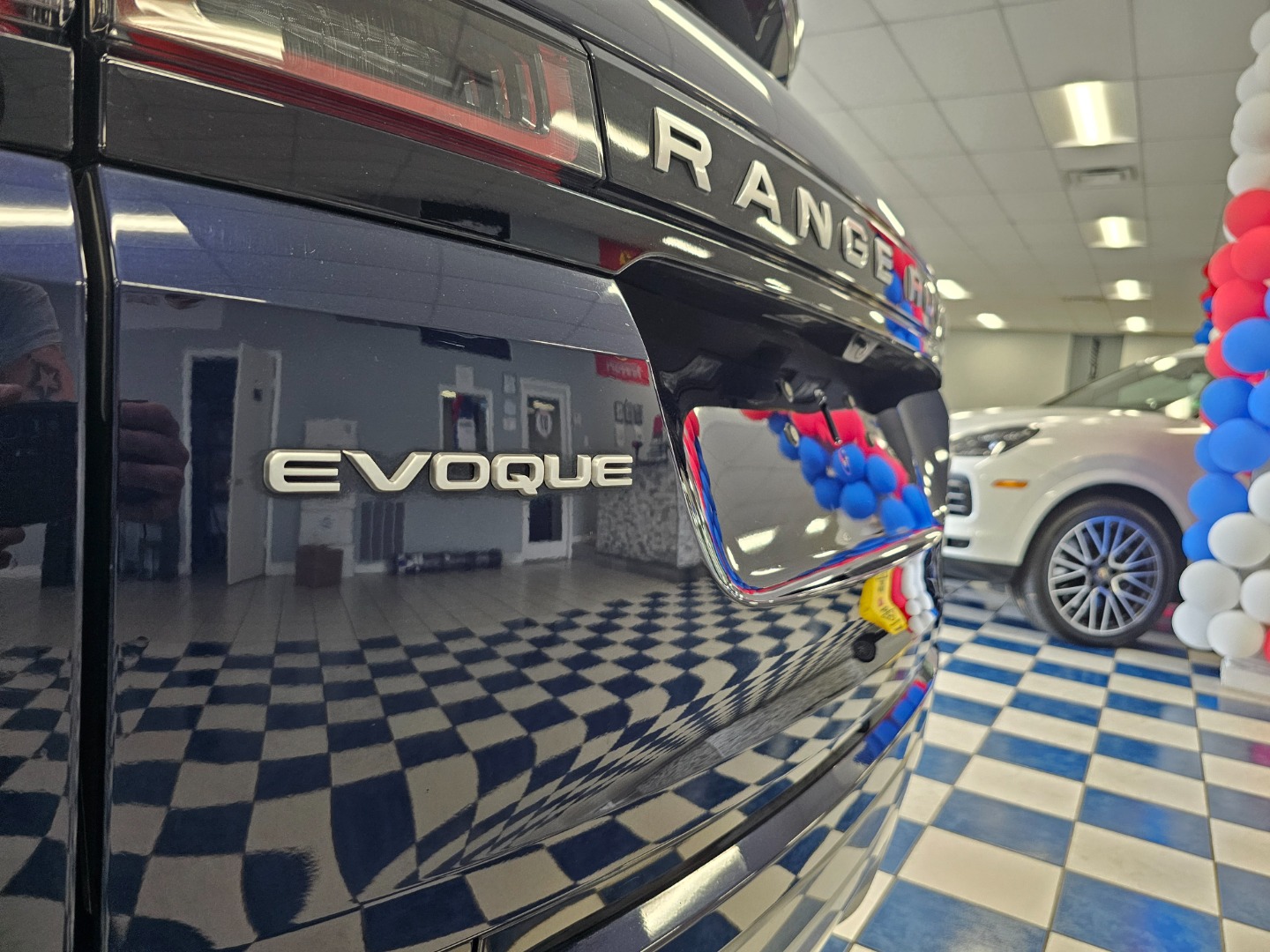 2023 Land Rover Range Rover Evoque S - Photo 21