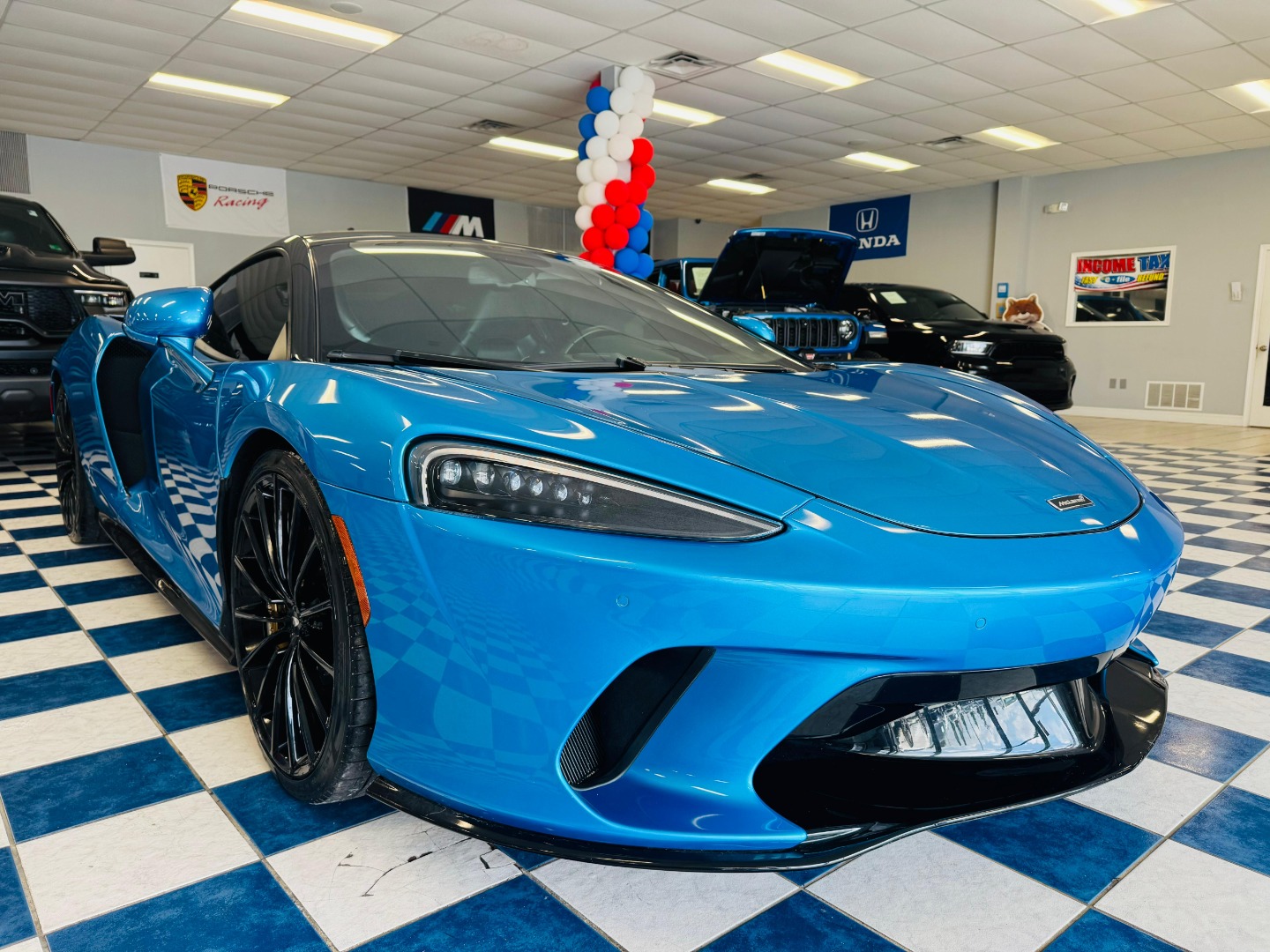 2021 McLaren GT Base - Photo 9