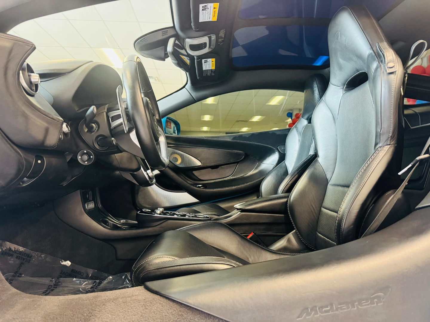 2021 McLaren GT Base - Photo 11