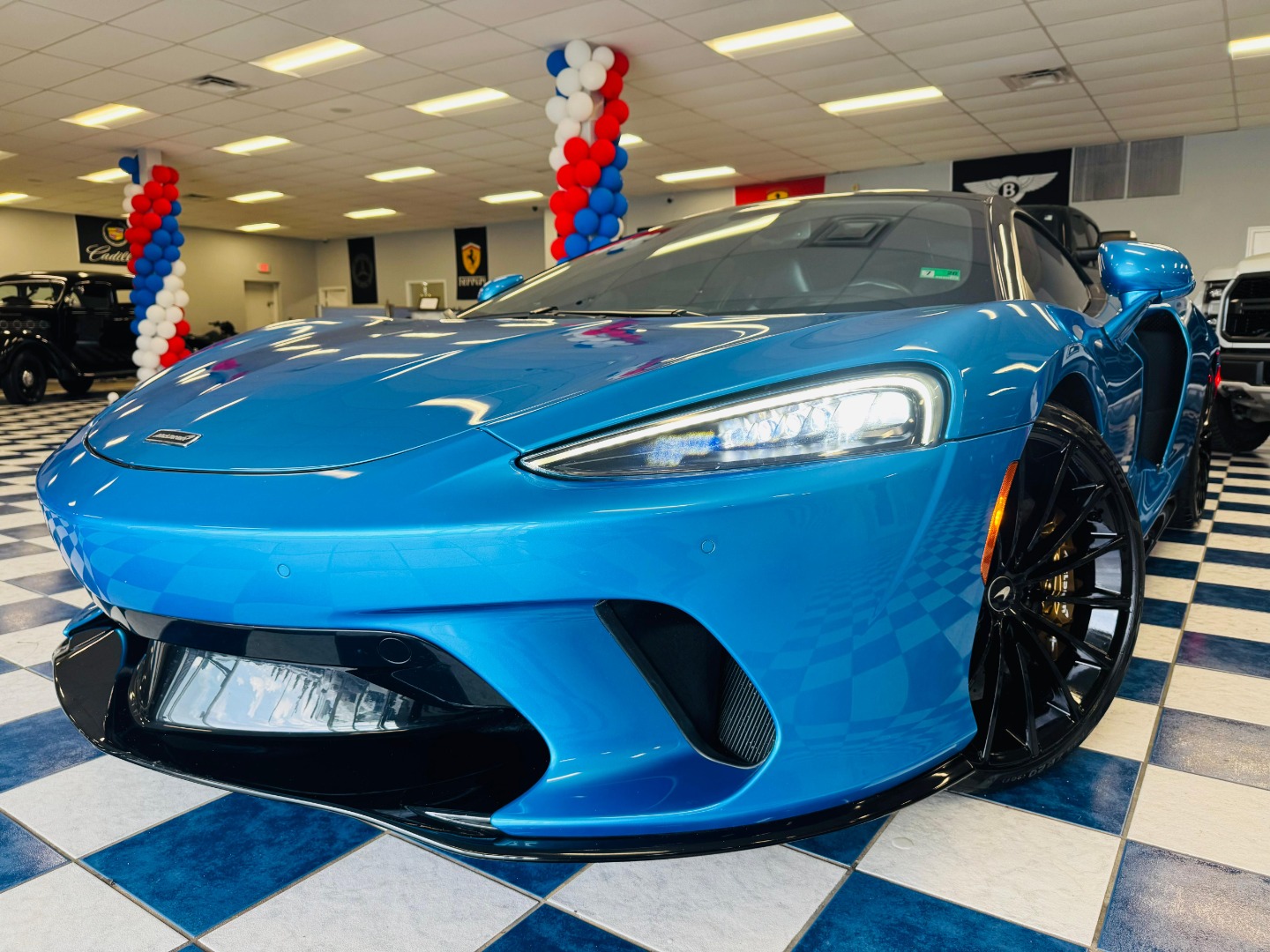 2021 McLaren GT -'s photo