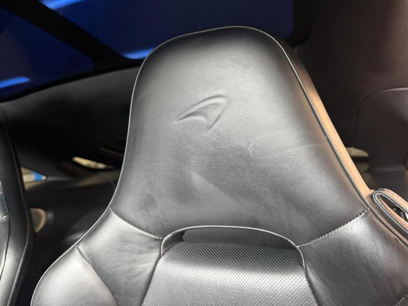 2021 McLaren GT Base - Photo 27
