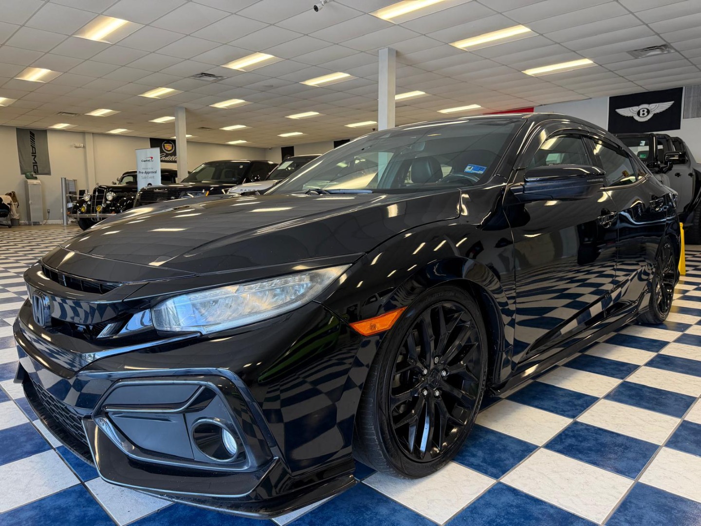 2020 Honda Civic Sport Touring CVT's photo