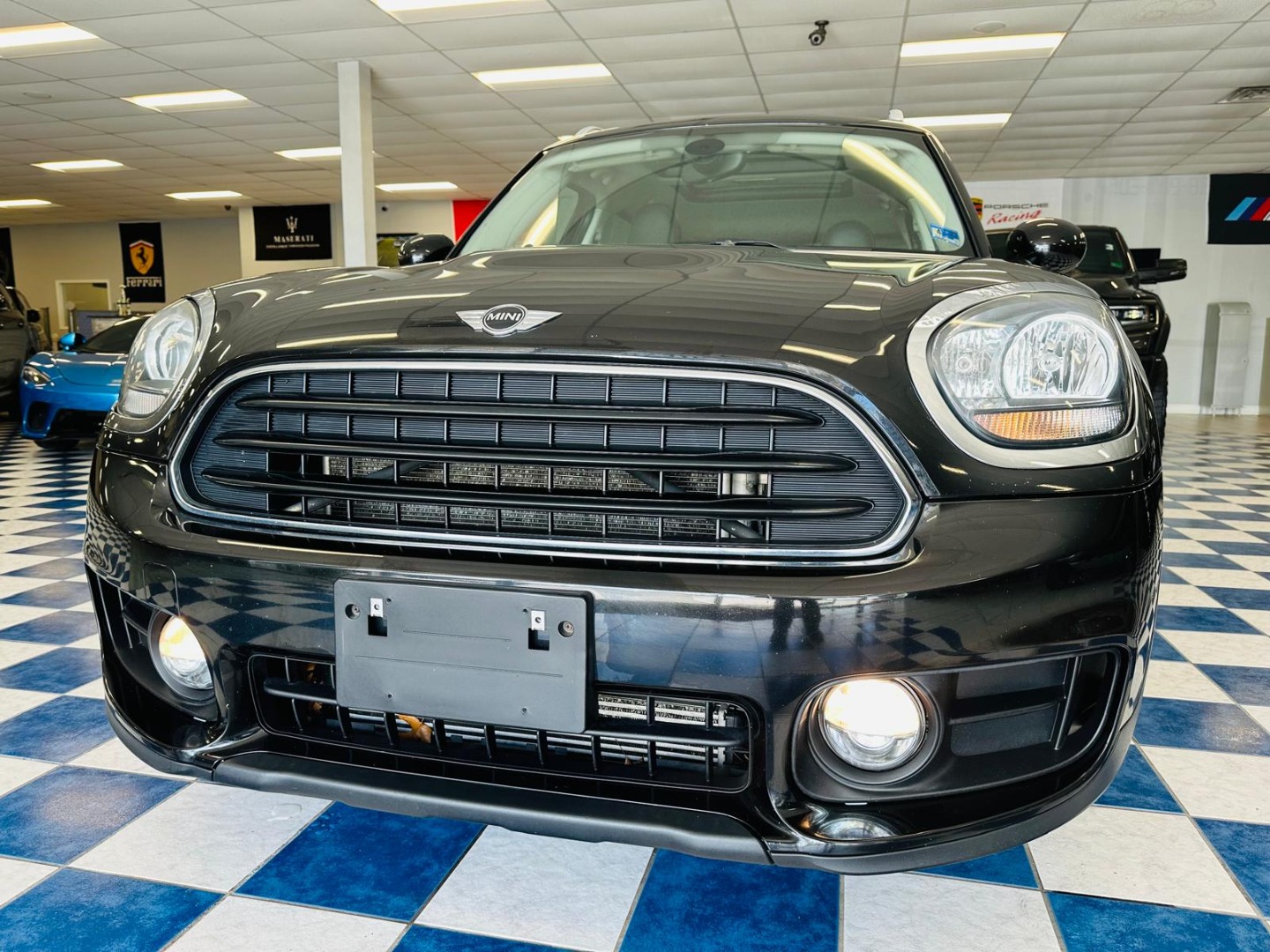 2017 MINI Countryman ALL4's photo