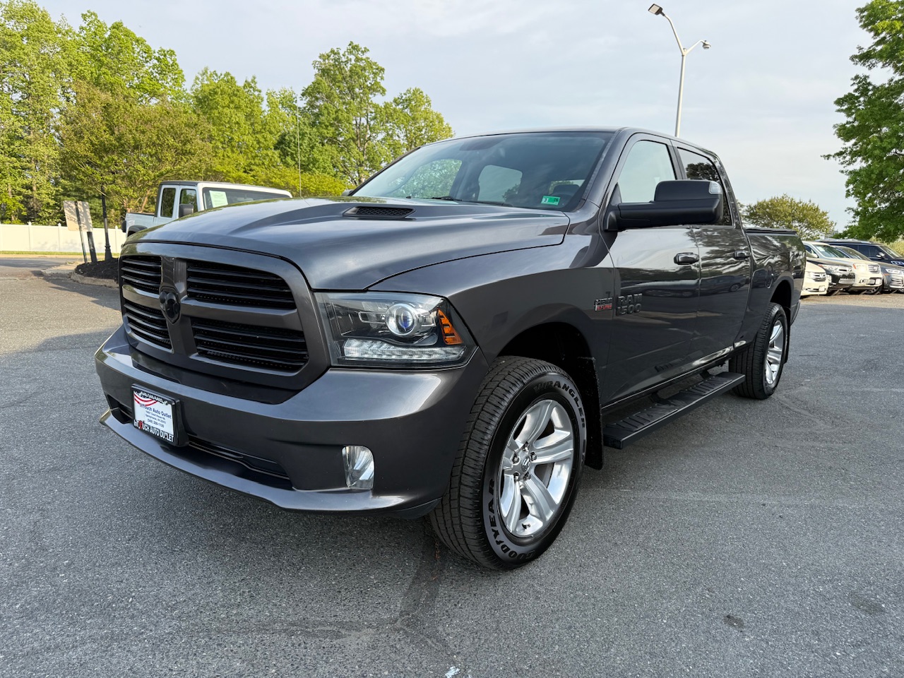 2016 RAM 1500 Sport Crew Cab 4x4 6'4" Box's photo