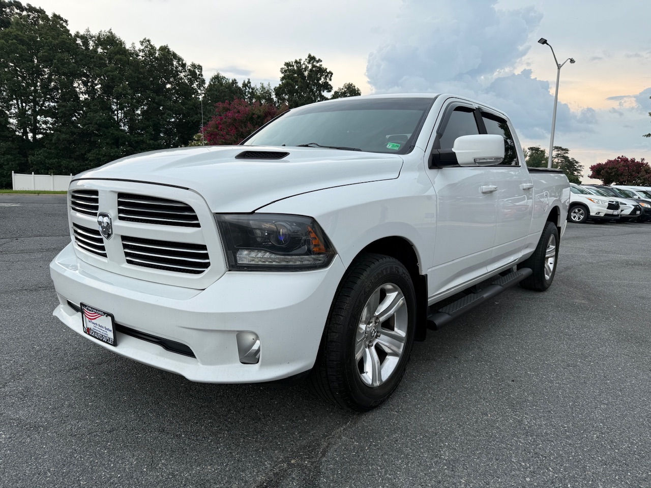 2015 RAM 1500 Sport Crew Cab 4x4 149"wb's photo