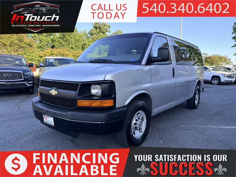 2012 CHEVROLET EXPRESS PASSENGER 2500 V8