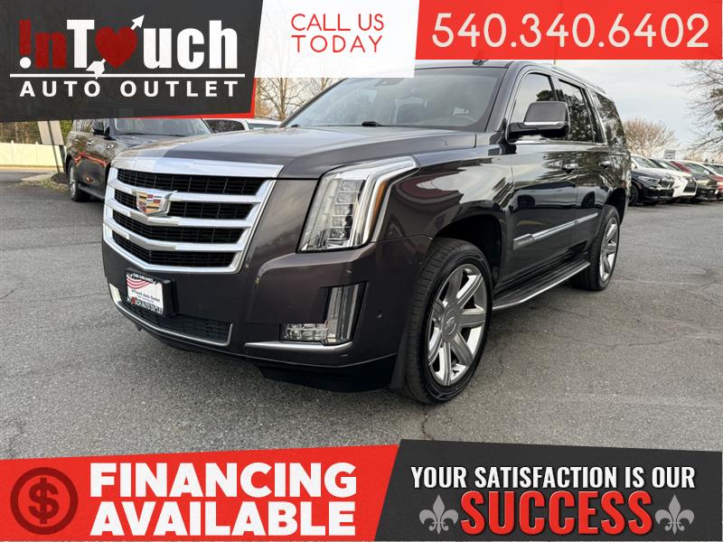 2017 CADILLAC ESCALADE LUXURY 4WD W/NAVIGATION SYSTEM & SUNROOF