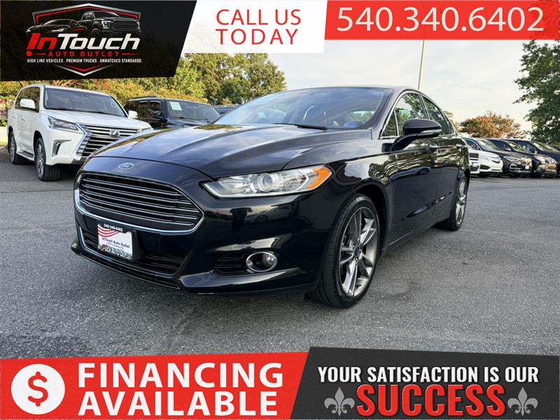 2015 FORD FUSION TITANIUM AWD w/NAVIGATION SYSTEM & SUNROOF
