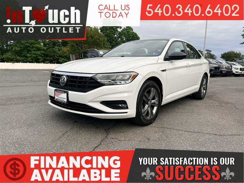 2019 VOLKSWAGEN JETTA R-LINE W/PANORMAIC MOONROOF