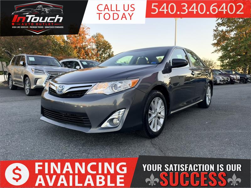 2013 TOYOTA CAMRY HYBRID XLE SEDAN