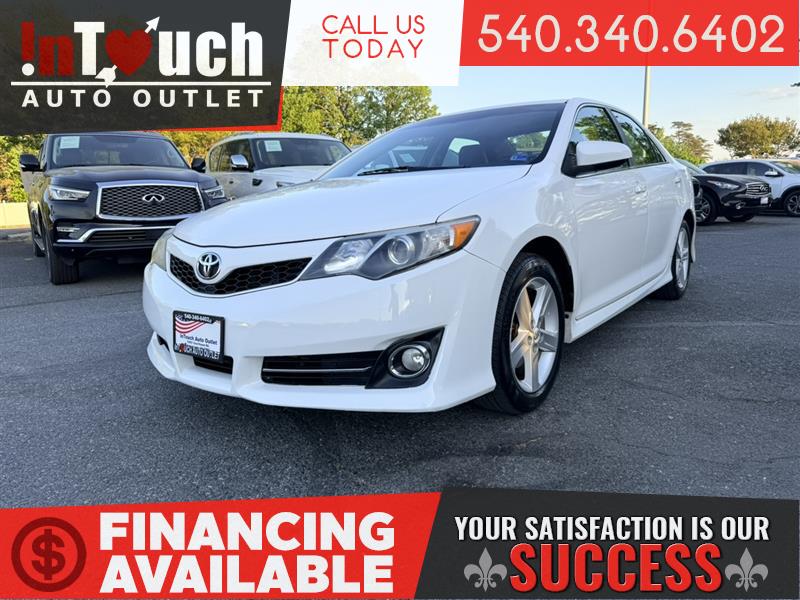 2012 TOYOTA CAMRY SE W/SUNROOF & NAVIGATION DISPLAY