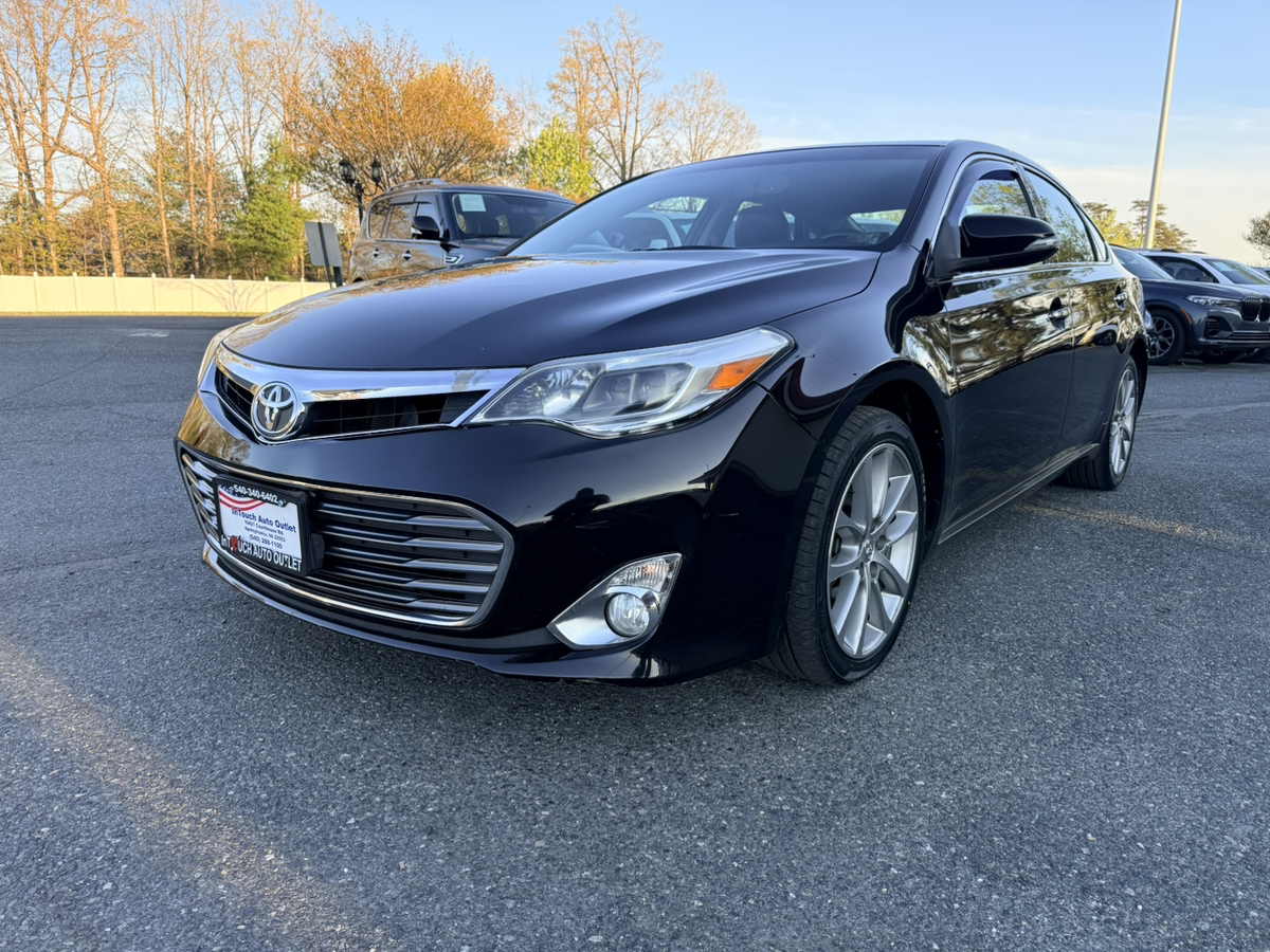 2014 Toyota Avalon XLE Touring's photo