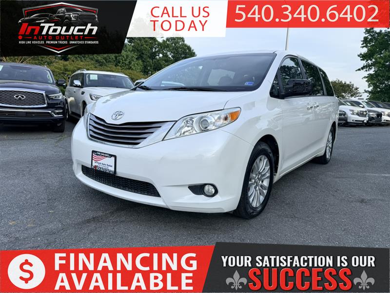 2015 TOYOTA SIENNA XLE PREMIUM 8 PASSENGER
