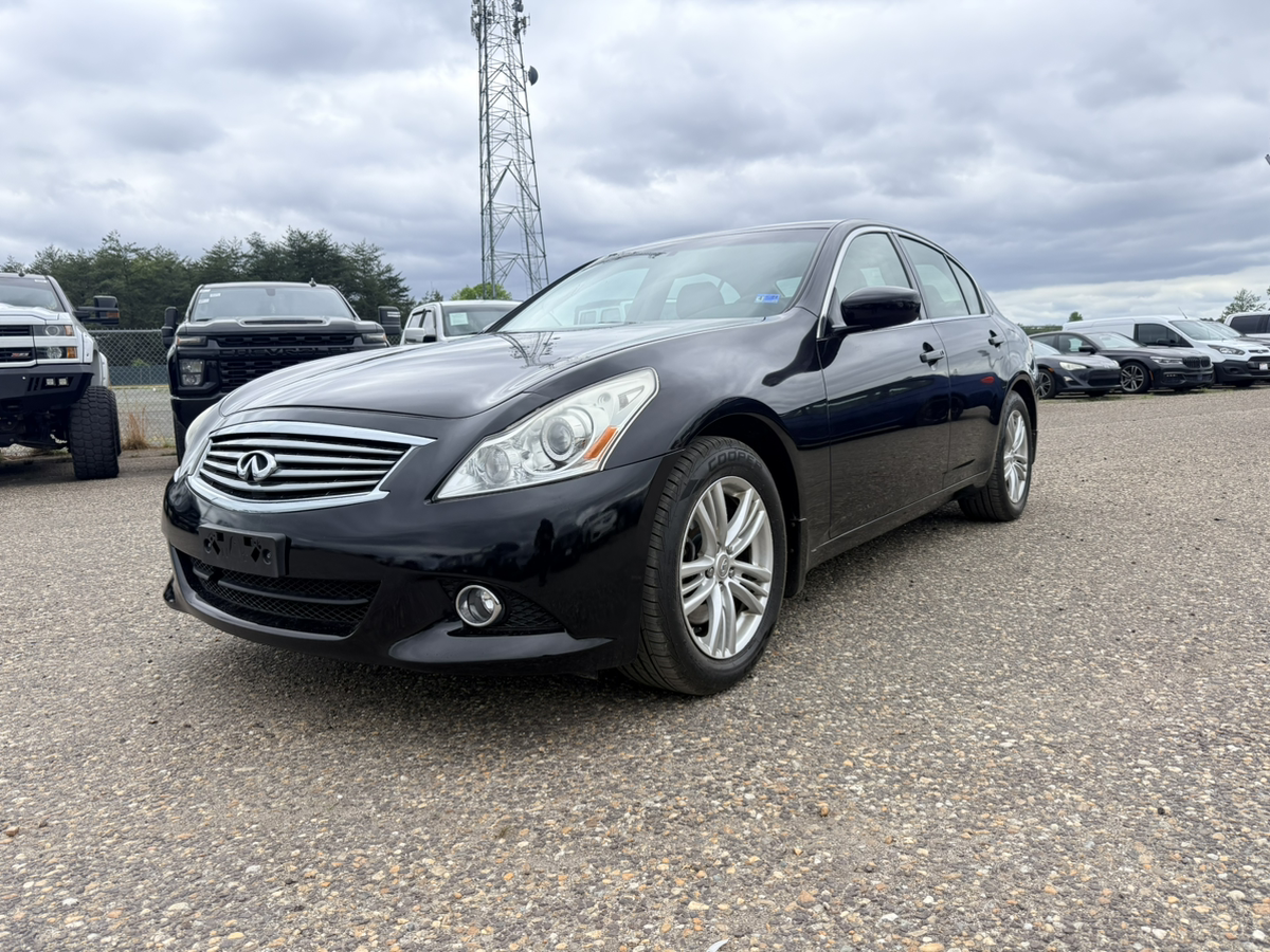 2013 INFINITI G 37x AWD's photo