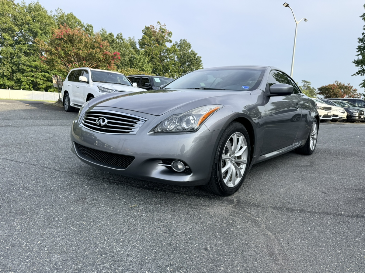 2013 INFINITI G Convertible 37 Sport
