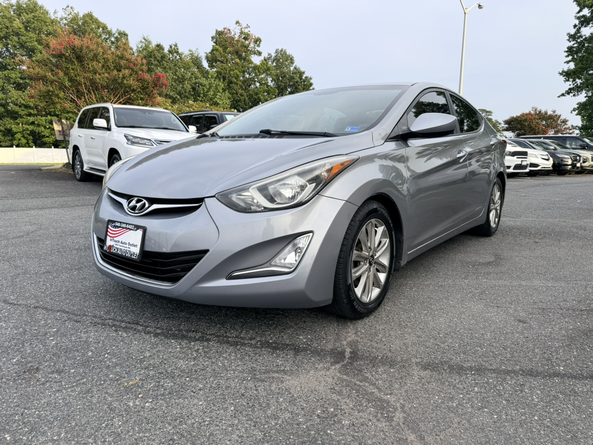 2015 Hyundai Elantra SE