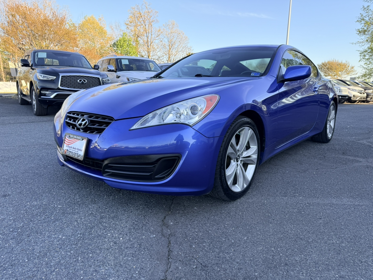 2012 Hyundai Genesis Coupe 2.0T Premium 5-Speed A/T's photo