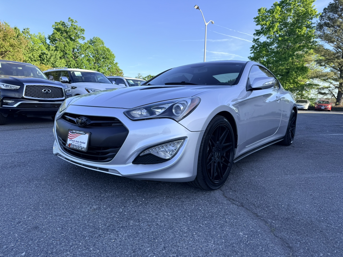2014 Hyundai Genesis Coupe 3.8 Grand Touring 8-Speed A/T's photo