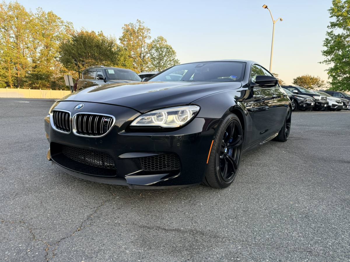 2016 BMW M6 -'s photo