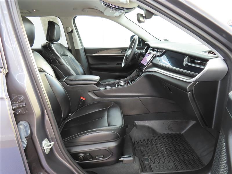 JEEPGRAND CHEROKEE37